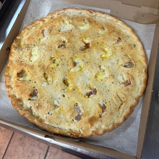 Stuffed Cheesesteak Pizza^