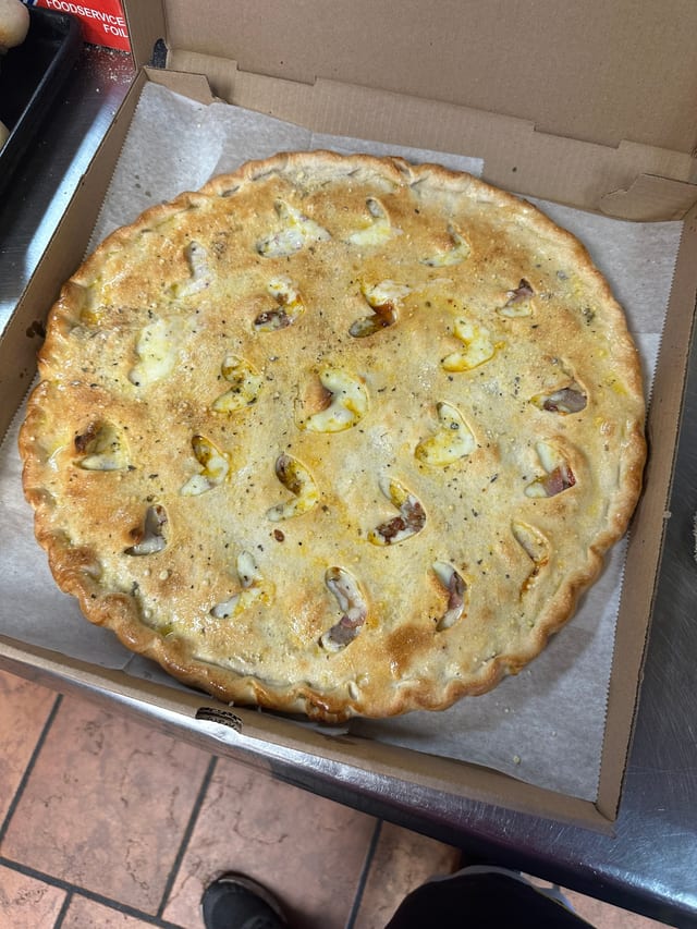 Stuffed Cheesesteak Pizza.