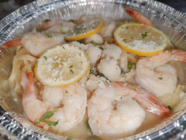 Shrimp & Scallop Scampi.