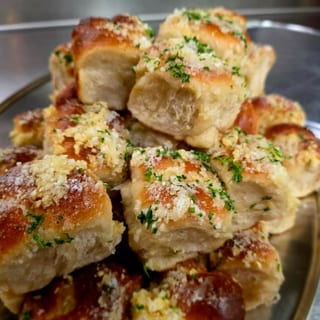 Garlic Knots