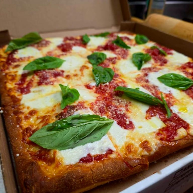 Sicilian Pizza: A Taste of Italy