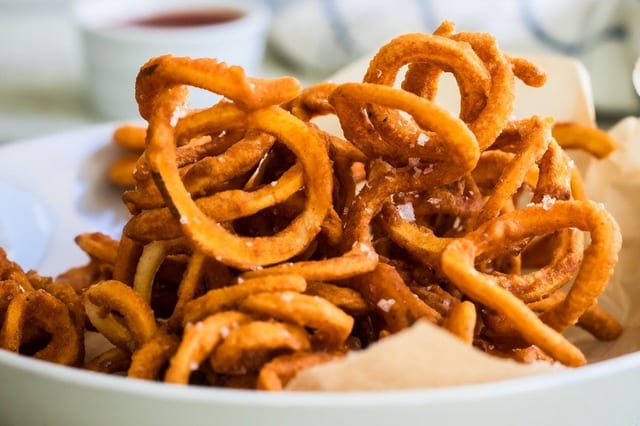 Curly Cheese Fries.
