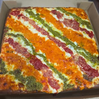 Chicago Square Pizza
