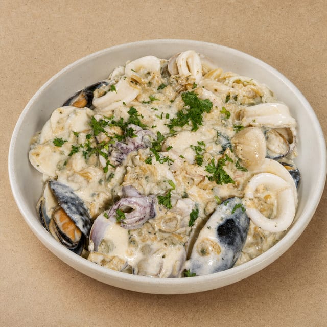 Seafood Alfredo.