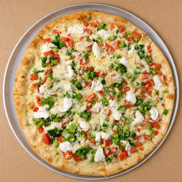 White Primavera Pizza.